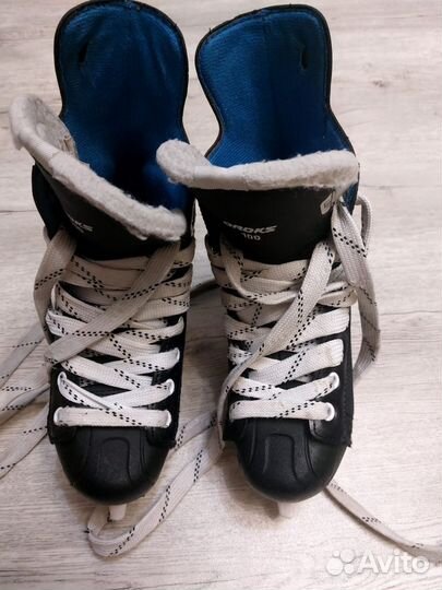 Коньки хоккейные 38 размер (24 см по стельке)