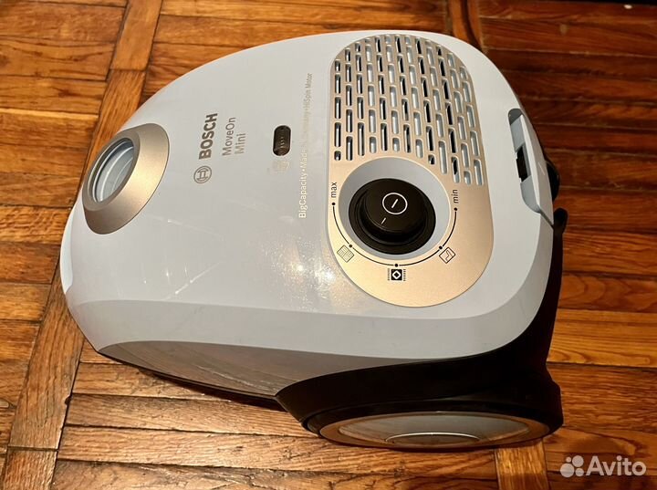 Пылесос Bosch moveon mini