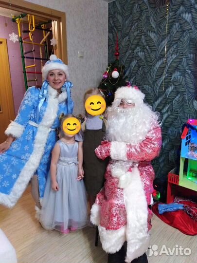 Аренда, костюм снегурочки 44