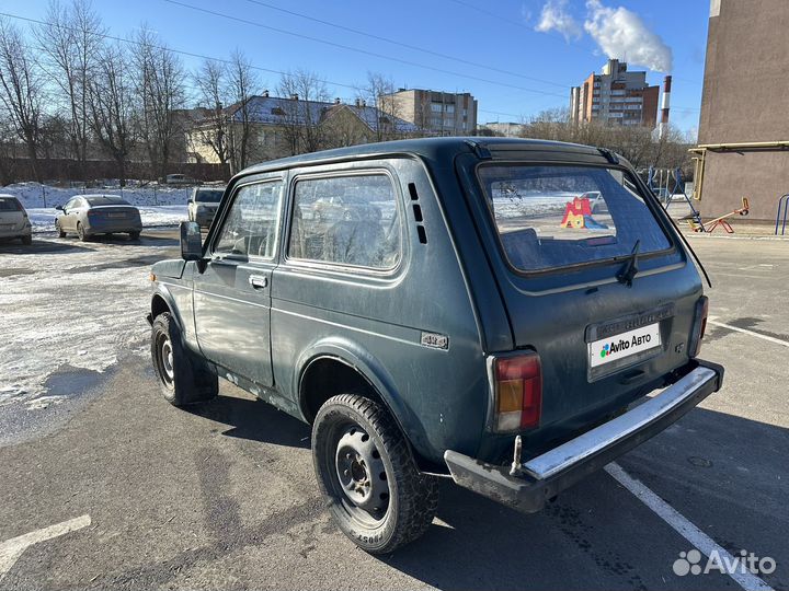 LADA 4x4 (Нива) 1.7 МТ, 2001, 140 000 км