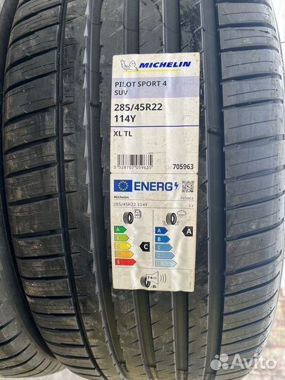 Michelin Pilot Sport 4 SUV 285/45 R22 114Y