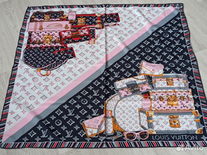 Платок розовый LV шелк ручной край 3цв