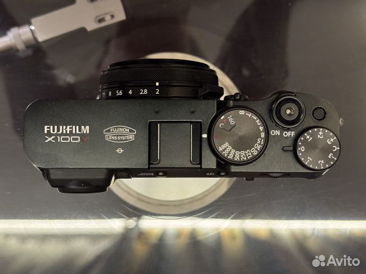 Fujifilm x100v