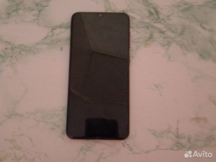Samsung Galaxy A50, 4/64 ГБ