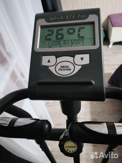 Эллиптический тренажер torneo