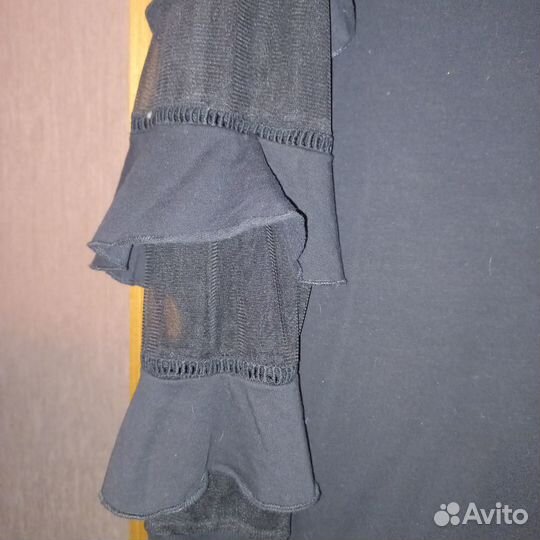 Черное платье