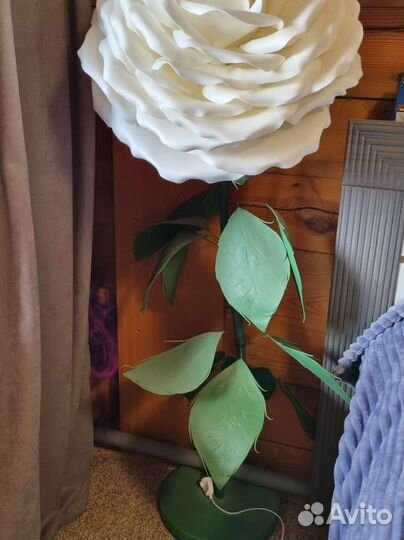 Светильник напольный