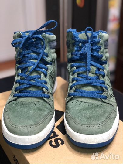 Кроссовки Adidas утепленные