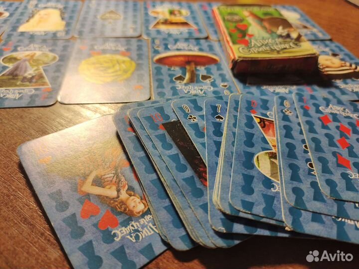 Карты игральные сувенирные Алиса в стране чудес