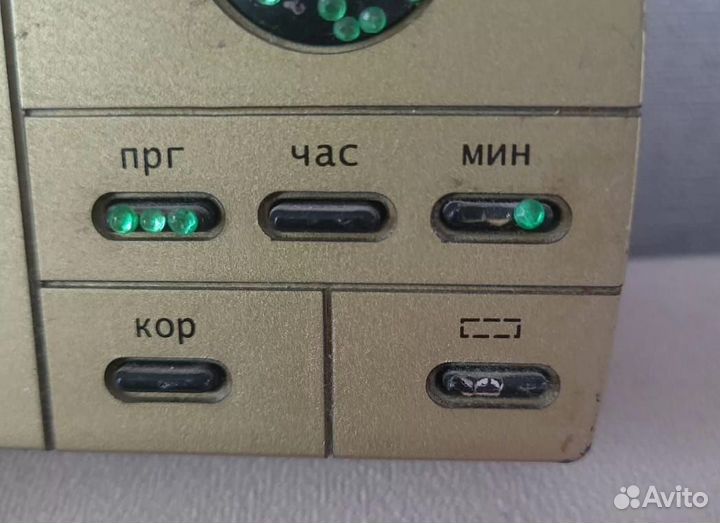 Часы электронные настольные от сети Кварц