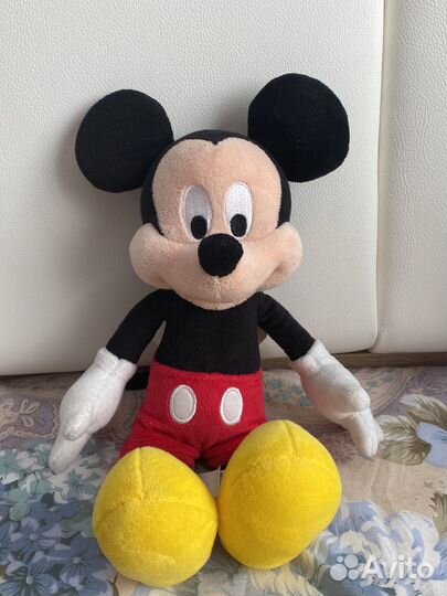 Микки маус оригинал из Диснейленда Париж