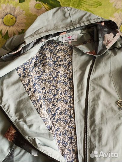 Ветровка женская 56р