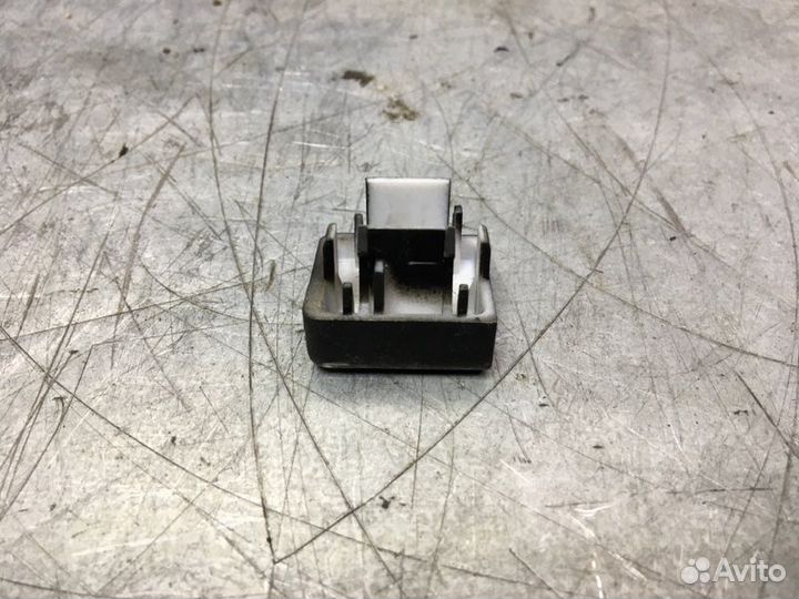 Заглушка audi A4 B6 2000-2004