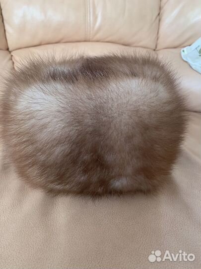 2 мужские шапки из куницы