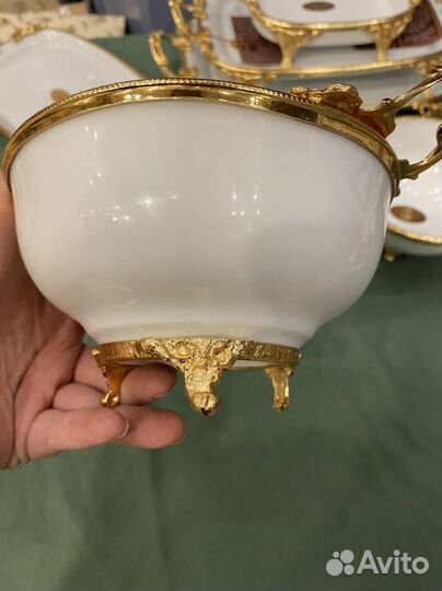 Салатник фарфор на ножках