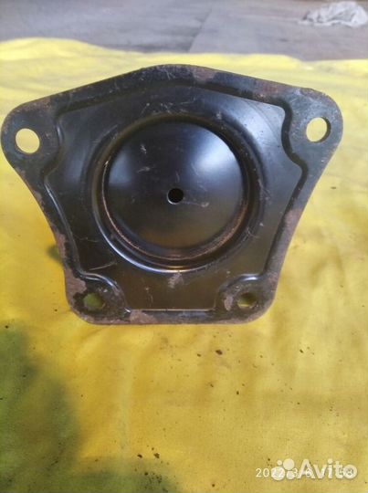 Опора подушка двигателя