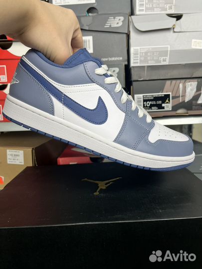 Air Jordan 1 Low
