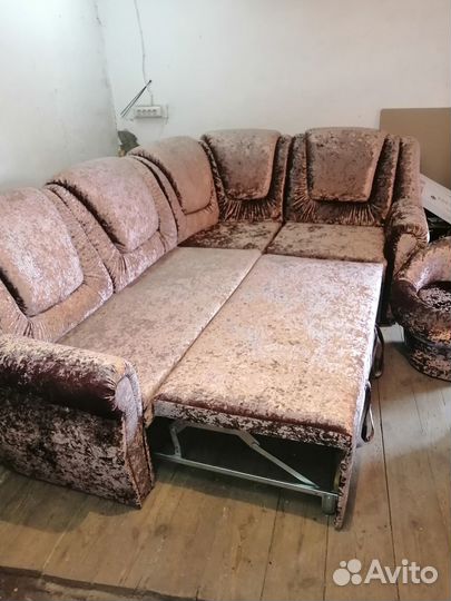 Угловой диван