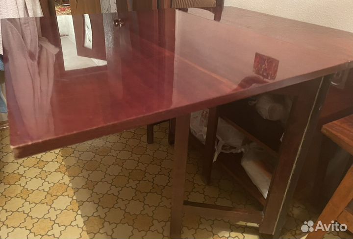 Стол-книжка