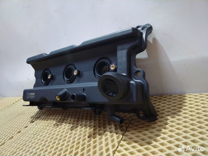 Клапанная крышка Navara/Pathfinder VQ40DE левая