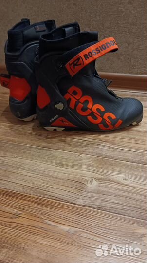 Продаю лыжные ботинки Rossignol 39 размер