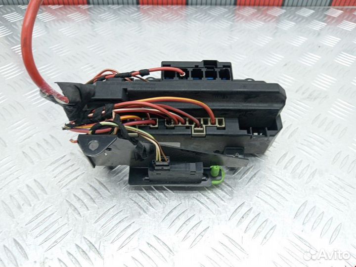 Блок предохранителей BMW 7 E65/E66/E67 2002