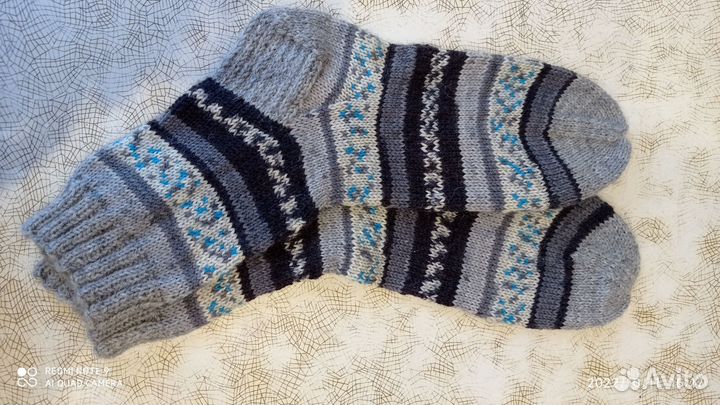 Вязаные носки ручной работы