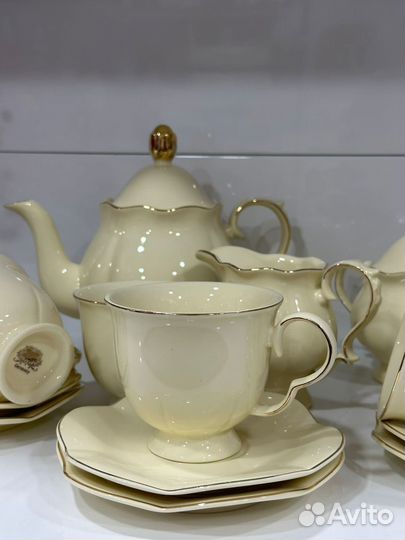 Сервиз набор чайный с золотистой каймой