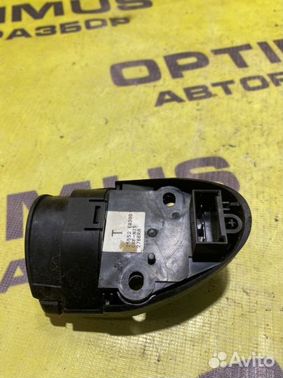 Кнопка управления магнитолой Nissan X-Trail T30