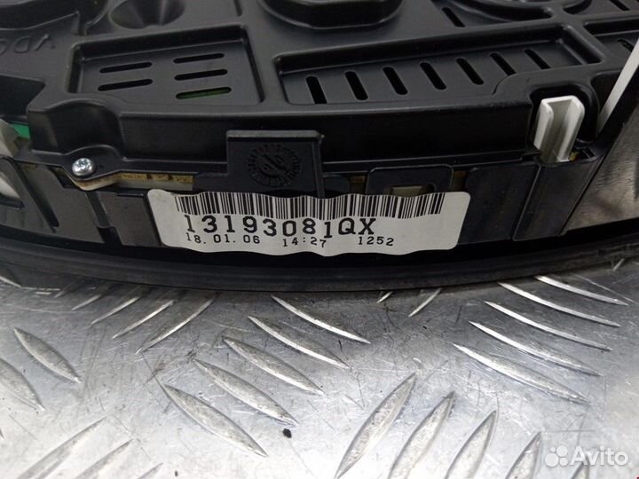 Щиток приборов (приборная панель) Opel Vectra