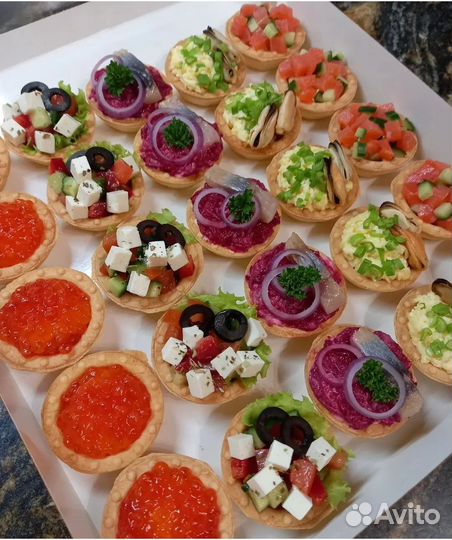 Фуршет кейтеринг еда на дом салаты на заказ