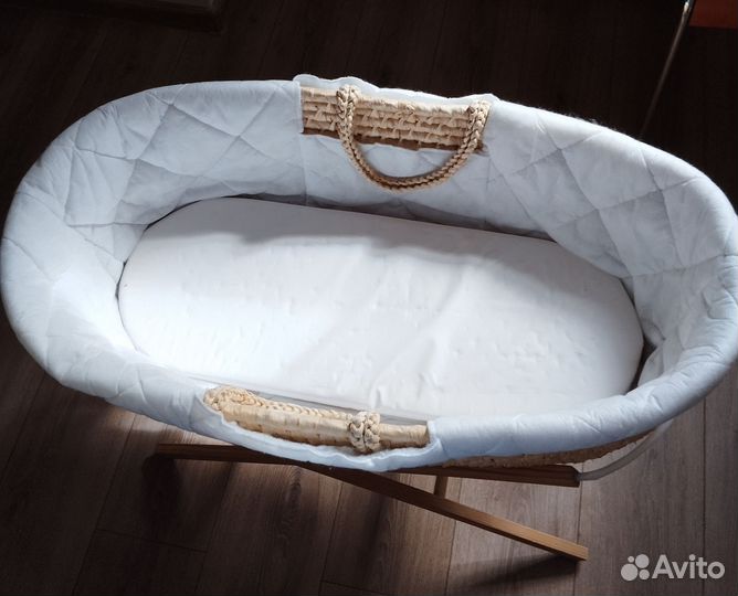 Пеленальный столик с ванночкой Италия, Люлька