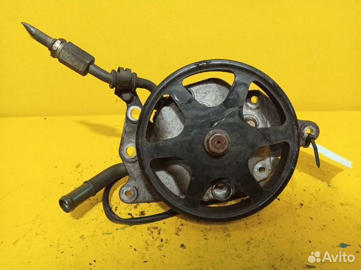 Насос гидроусилителя гур Mazda Mpv GY 1999-2006