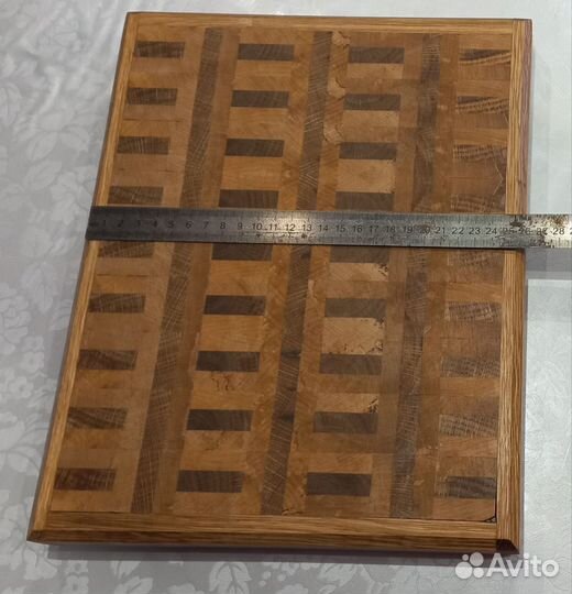 Доска разделочная и другая утварь из дерева