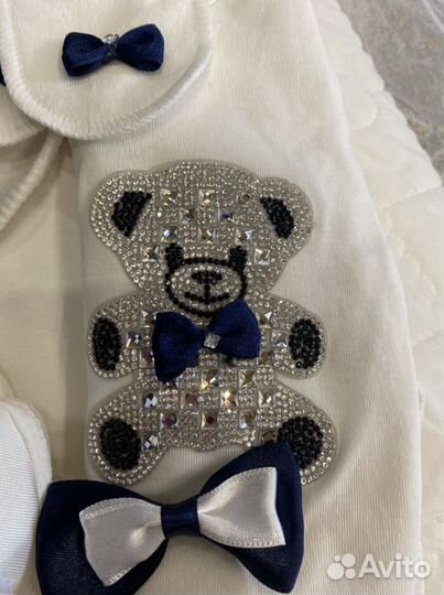 Конверт на выписку с одеждой для малыша