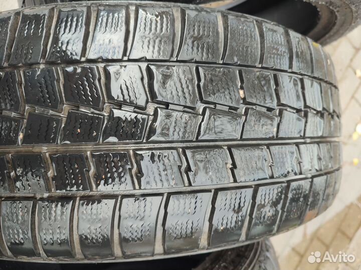 Dunlop SP Winter Maxx WM01 225/50 R18