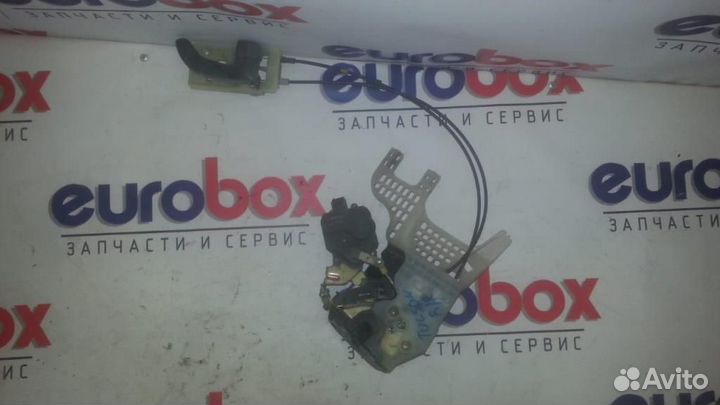 Замок двери задней правой Hyundai Tucson 2004-2010