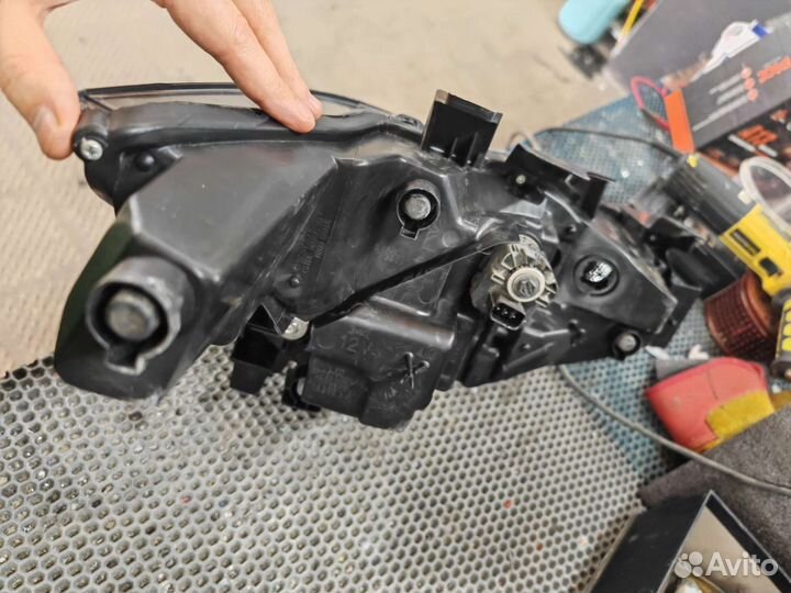 Фара mazda KB8P51041H левая диодная