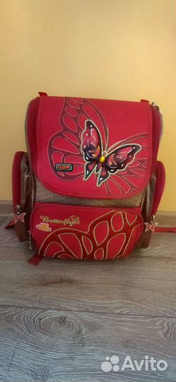 Рюкзак школьный для девочки