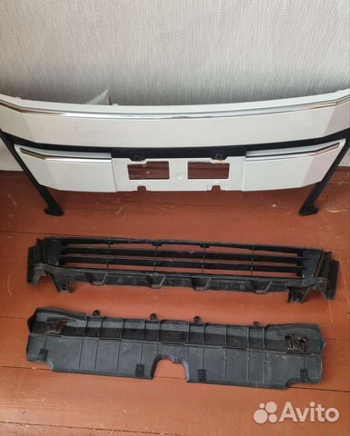 Решетка радиатора тойота noah