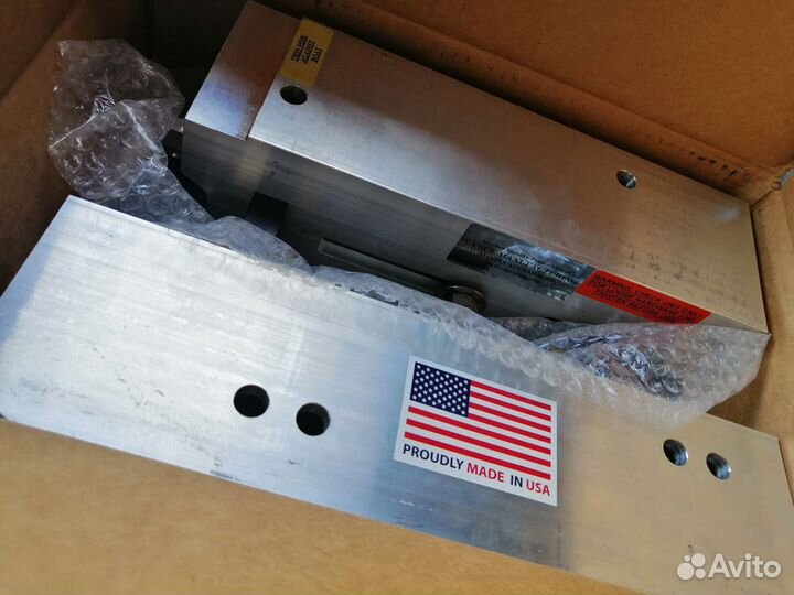 Механический лифт для лодочного мотора