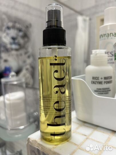 Гидрофильное масло the act