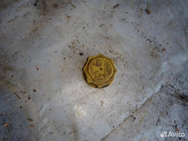 Крышка расширительного бачка Ford Escort/Orion 19