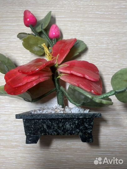 Декоративный цветок