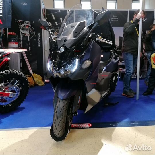 Максискутер maxsym TL 500i