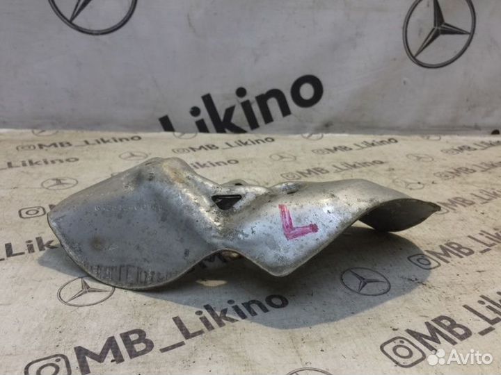 Тепловой экран левый Mercedes R-Class W251