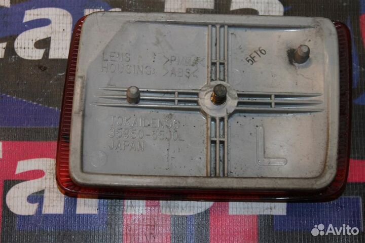 Фонарь задний в бампер Сузуки Гранд Витара