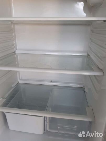 Холодильник атлант,с доставкой