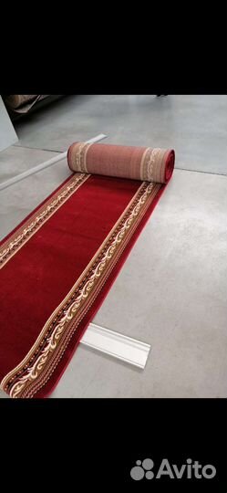 Красная ковровая дорожка 10 метров
