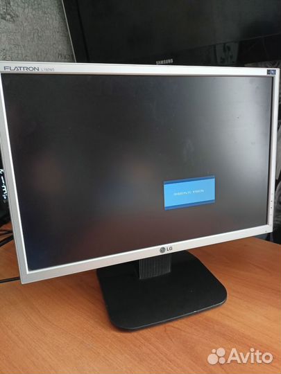 Монитор LG flatron L192WS-SN
